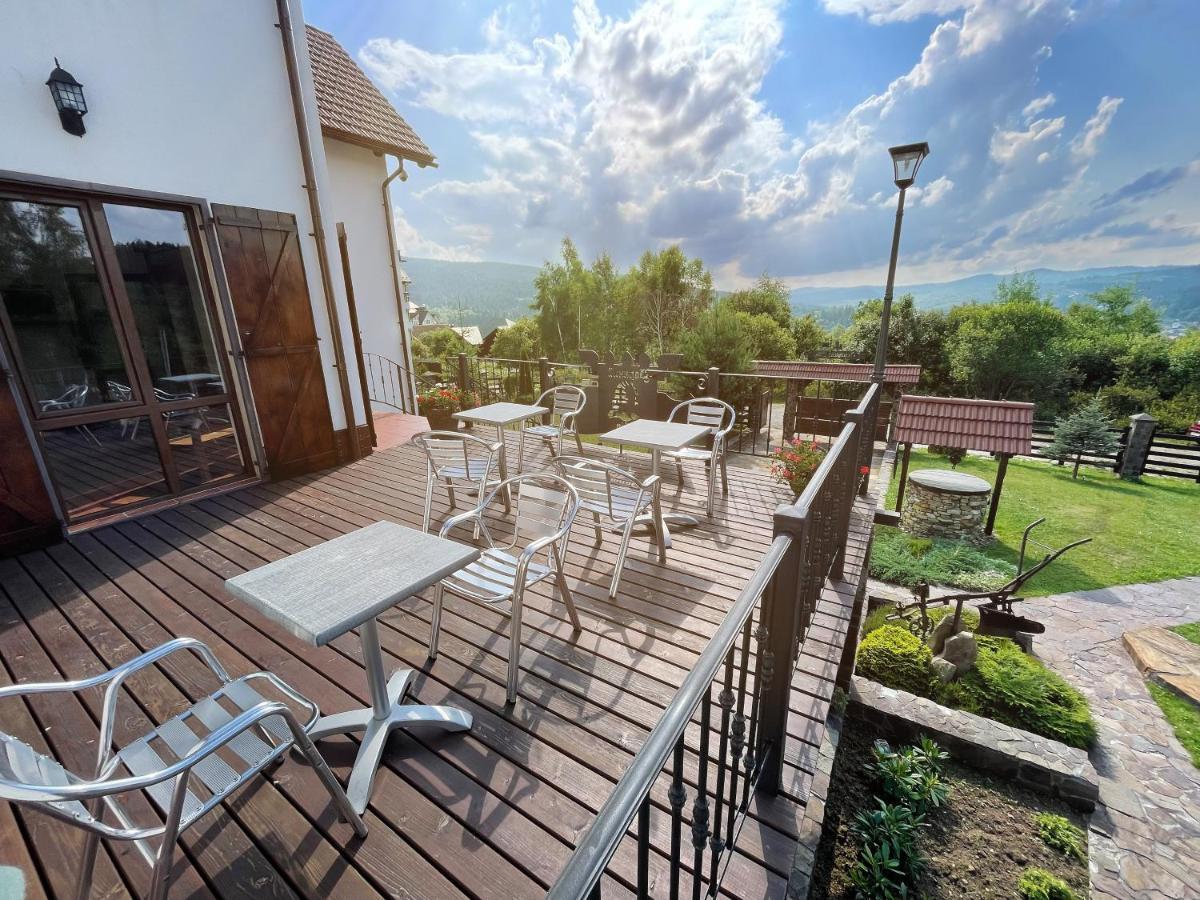 Villa Zoryany Dvir Сходница Экстерьер фото