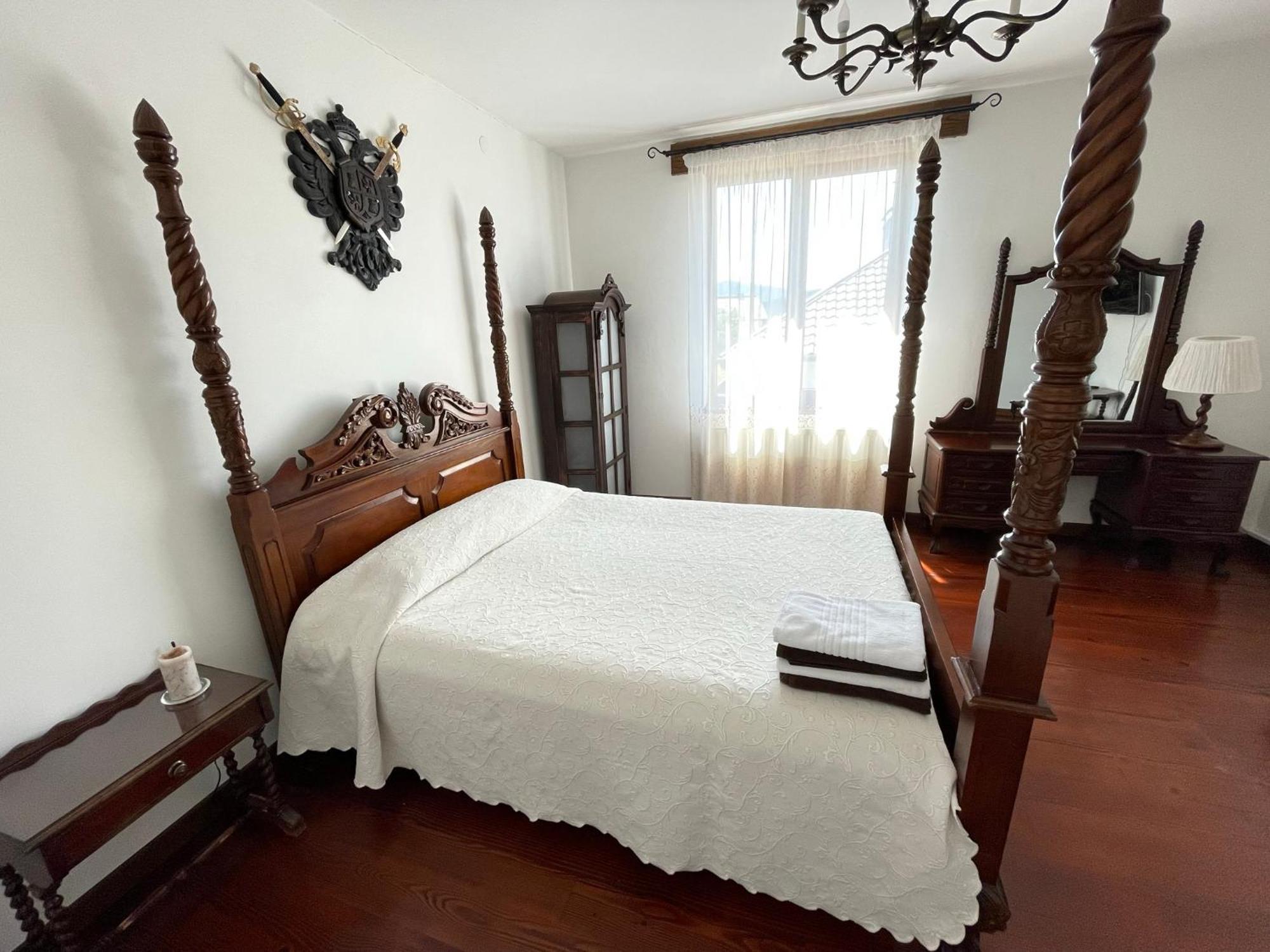Villa Zoryany Dvir Сходница Номер фото